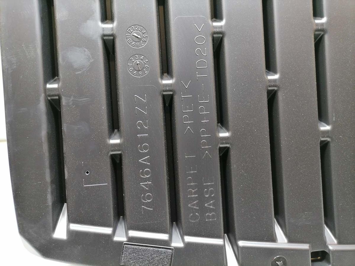 Mitsubishi Eclipse Cross GL3W original Abdeckung Kofferraumboden Bj.2023